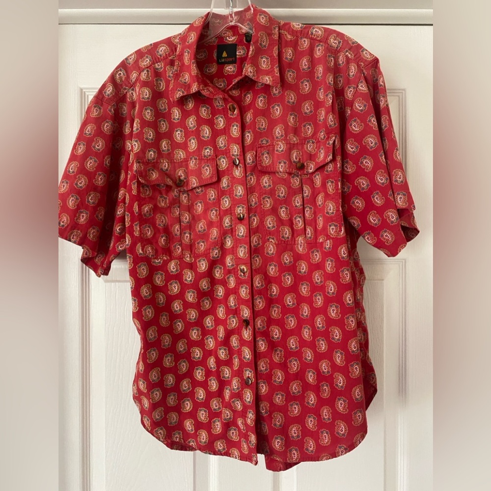 LizSport vintage button down shirt size Medium